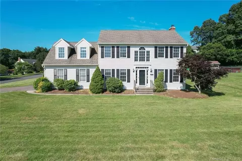 200 Westgate Rd, Watertown, CT 06795