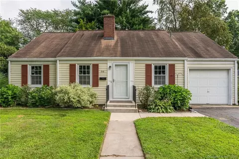 98 Beverly Rd, Wethersfield, CT 06109