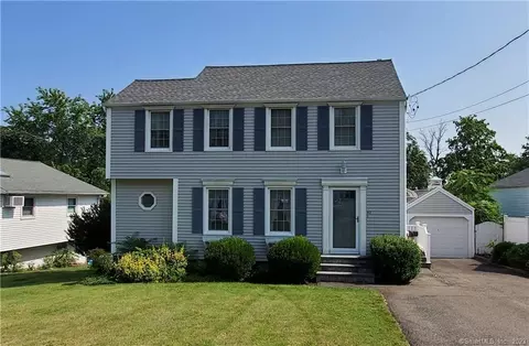 42 Wilson Ave, Meriden, CT 06450