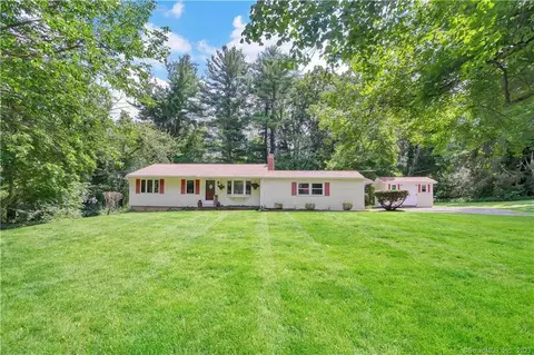 395 S St Ext, Coventry, CT 06238