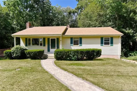 9 Birchwood Dr, East Hampton, CT 06424