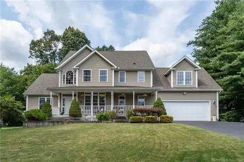 83 W Gerald Dr, Manchester, CT 06040