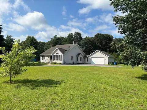 91 Gloria Ave, Killingly, CT 06239