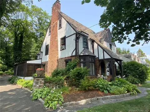 16 Alston Ave, New Haven, CT 06515