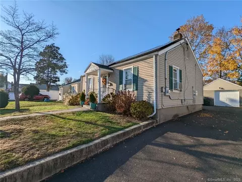 746 Merritt St, Bridgeport, CT 06606