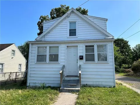 118 Hayes St, New Britain, CT 06053