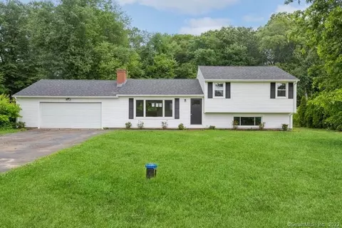 2058 Hartford Tpke, North Haven, CT 06473