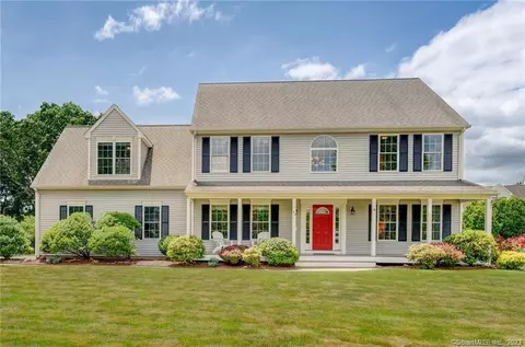40 Baldwin Cir, Southington, CT 06489