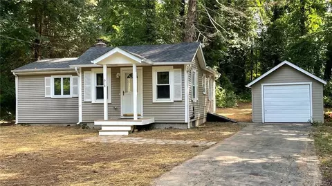 618 Durham Rd, Madison, CT 06443