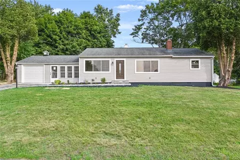 37 Hillcrest Ave, Derby, CT 06418