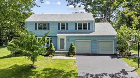 7 Verville Rd, Avon, CT 06001