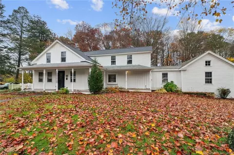 55 S Main St, Plymouth, CT 06786