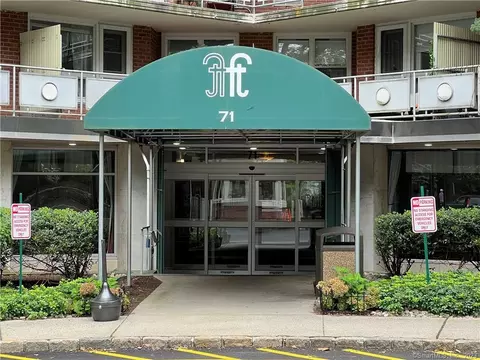 71 Strawberry Hill Ave #703, Stamford, CT 06902