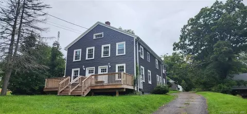 127 Main St, Middlefield, CT 06481 photo 1