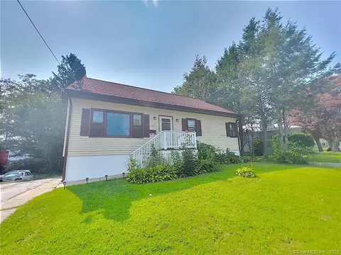 51 Harland Ave, Waterbury, CT 06705