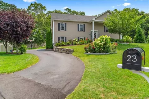23 Rotella Dr, Bethel, CT 06801