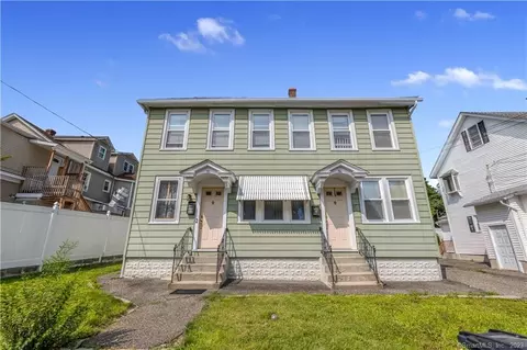 86 Washington Ave, Torrington, CT 06790