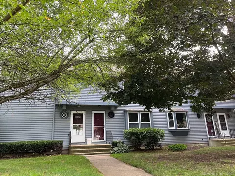 1 Abbott Rd #203, Ellington, CT 06029