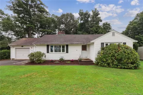 198 Stuart Dr, Southington, CT 06489