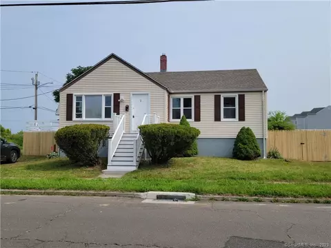 2 Thomas St, West Haven, CT 06516