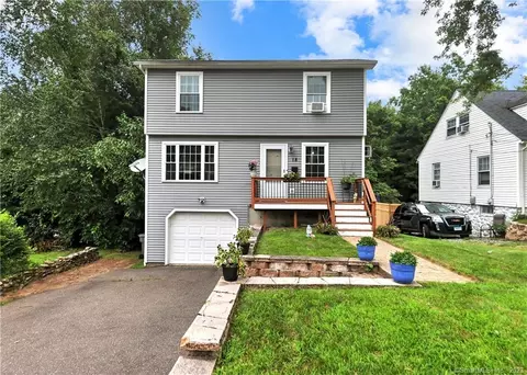18 Alma St, Naugatuck, CT 06770