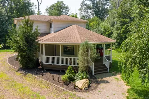 35 Pettengill Rd, Marlborough, CT 06447