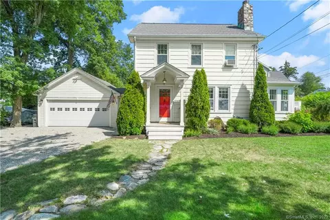 56 Fillow St, Norwalk, CT 06850