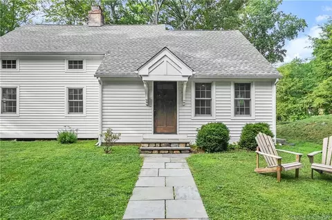 257 Newtown Tpke, Weston, CT 06883