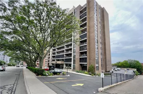 44 Strawberry Hill Ave #10E, Stamford, CT 06902