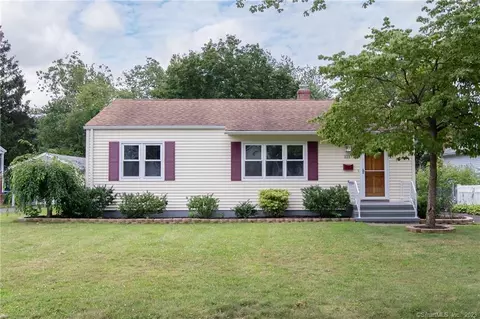 111 W Side Dr, Hamden, CT 06514