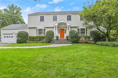 7 Siwanoy Ln, New Canaan, CT 06840
