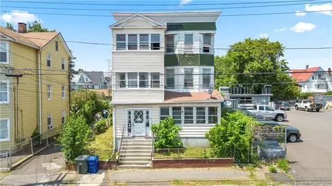 23 Linen Ave, Bridgeport, CT 06604