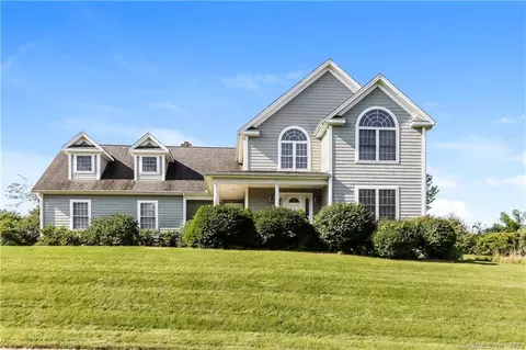227 Debbie Dr, Meriden, CT 06451