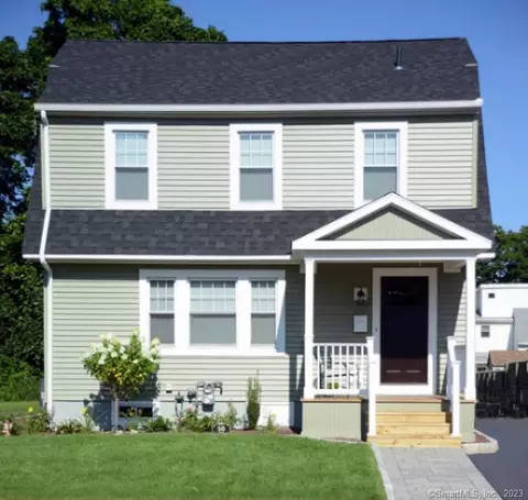 58 Elm St, East Haven, CT 06512