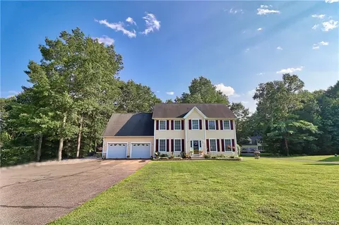 15 Judd Rd, Plymouth, CT 06786