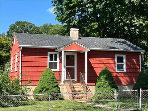 9 Cary Rd, Greenwich, CT 06878