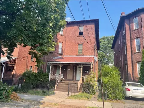 16 Hungerford St, Hartford, CT 06106