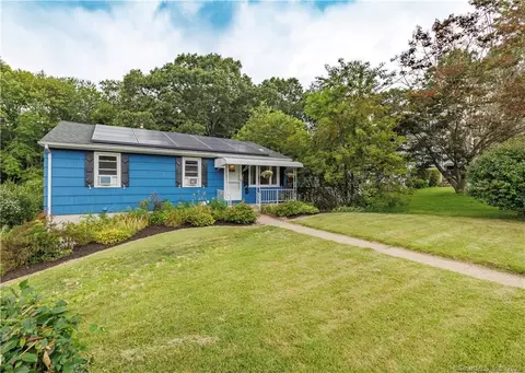 18 Maywood St, Waterbury, CT 06704