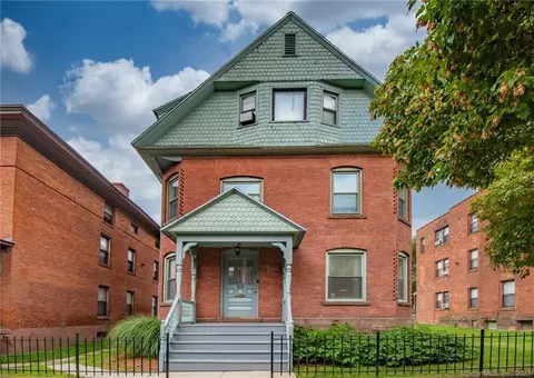 34 Congress St #A, Hartford, CT 06114