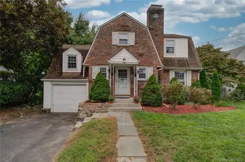 45 Tobey Ave, Windsor, CT 06095