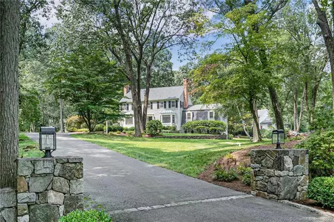 95 Pipers Hill Rd, Wilton, CT 06897