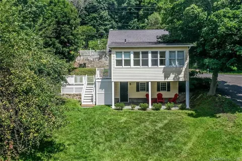2 Lavelle Ave, New Fairfield, CT 06812