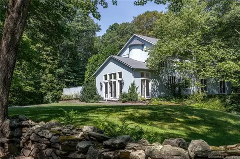 63 Flat Rock Rd, Kent, CT 06785