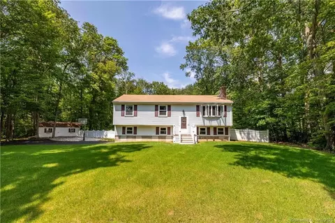 50 Gehring Rd Ext, Tolland, CT 06084