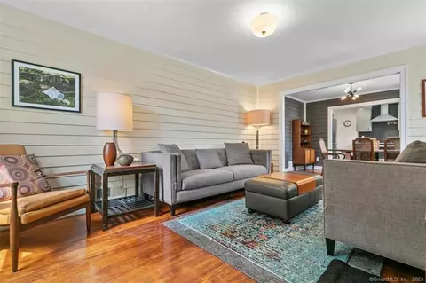 232 Judwin Ave, New Haven, CT 06515