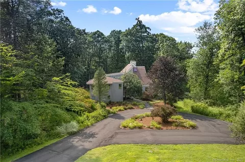 161 Talcott Notch Rd, Farmington, CT 06032