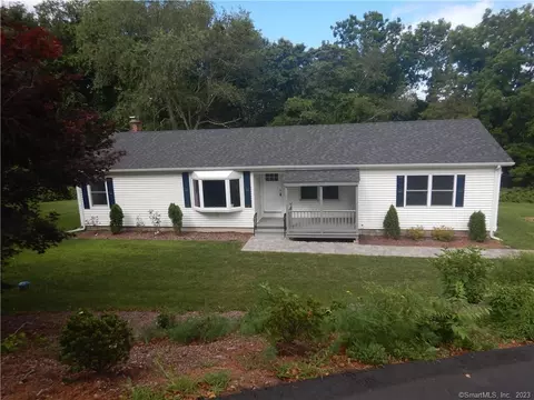 7 Cypress Rd, Montville, CT 06382