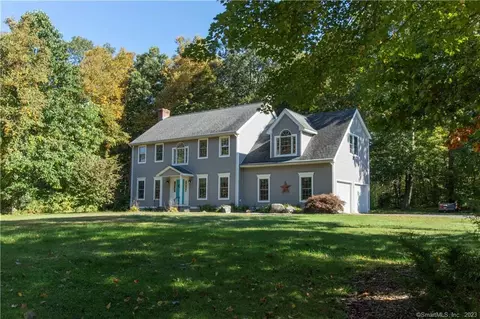 234 Waterhole Rd, Colchester, CT 06415