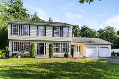 3 Wilson Ct, Enfield, CT 06082