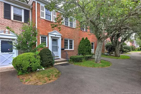 6 Salem Walk #6, Milford, CT 06460